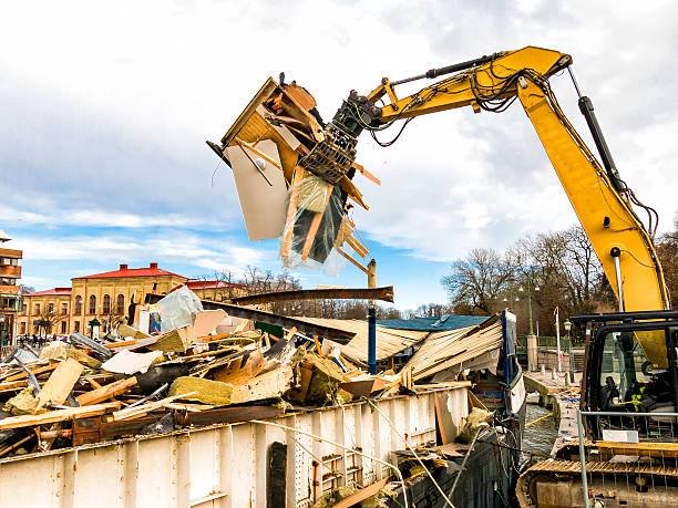  Brisbane, CA Junk Removal Pros
